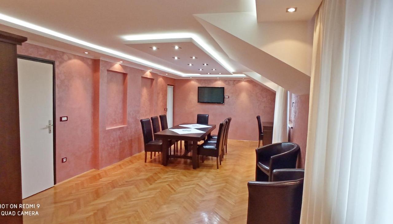 Konaciste Zlatibor Aparthotel Bagian luar foto