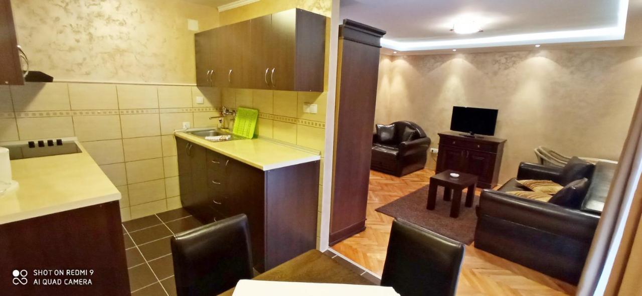 Konaciste Zlatibor Aparthotel Bagian luar foto